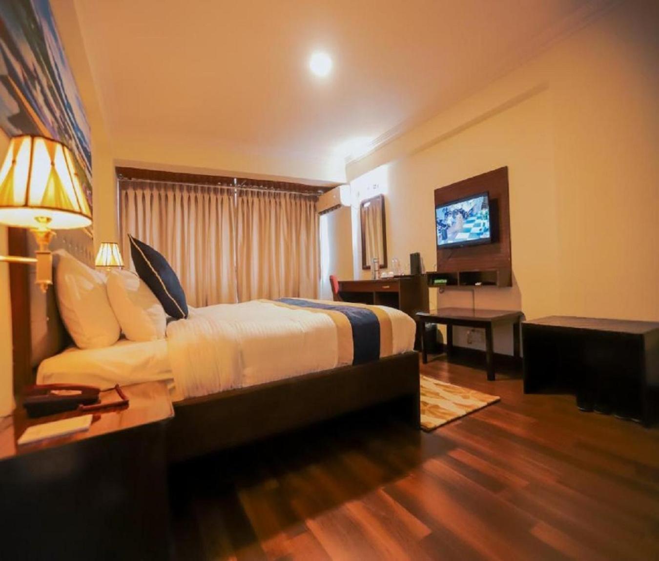Hotel Teo International Near Delhi Airport By-Tu Casa Нью-Делі Екстер'єр фото